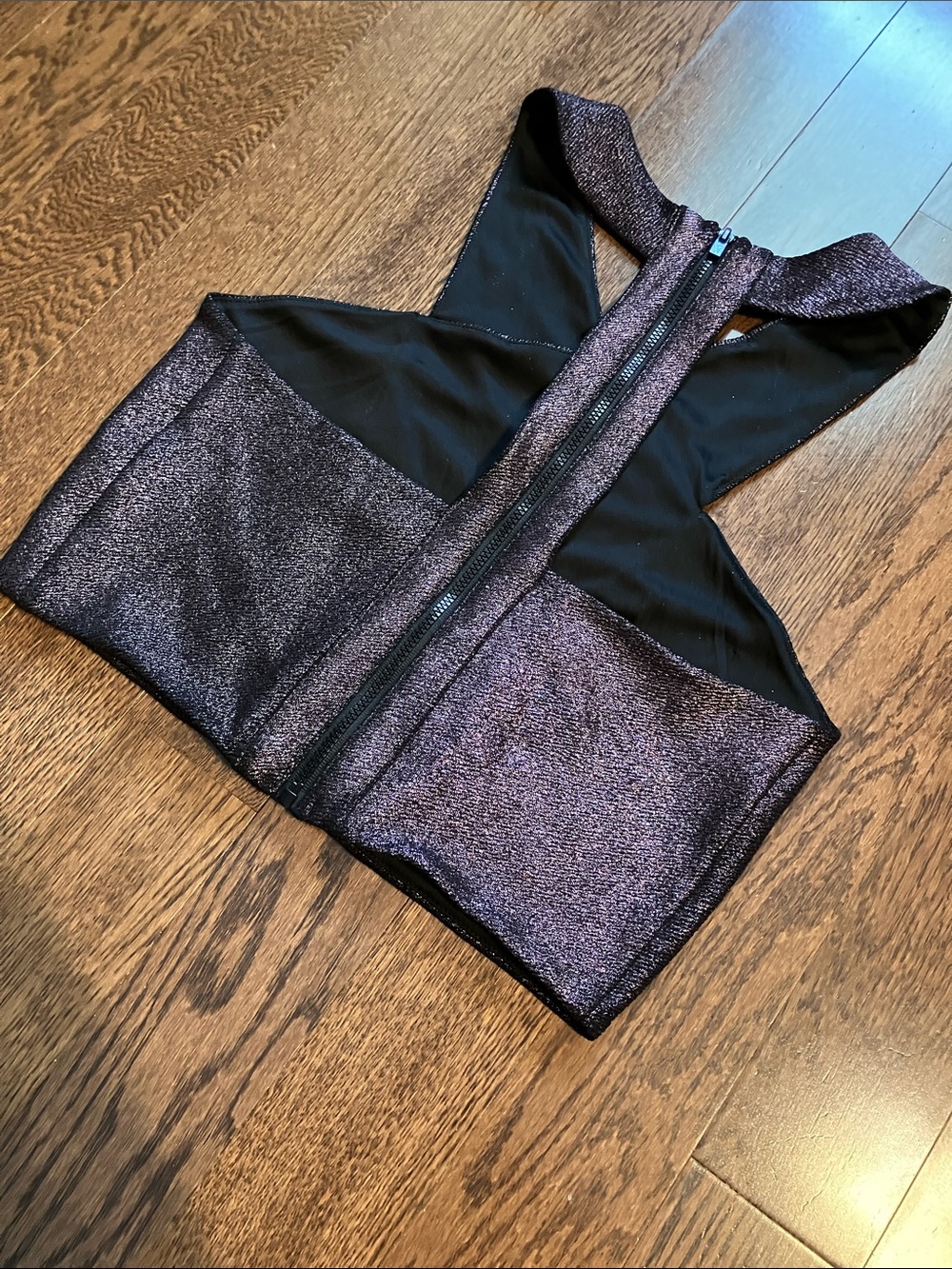 NWOT- One of a kind Metallic Plum Sleeveless Cropped Tank Top w free gift - Picture 4 of 11